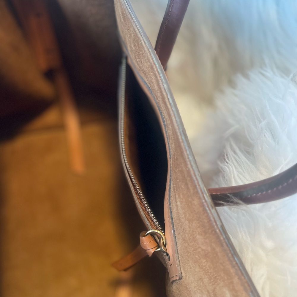 Celine Luggage Phantom Leather Handbag - Picture 11 of 16